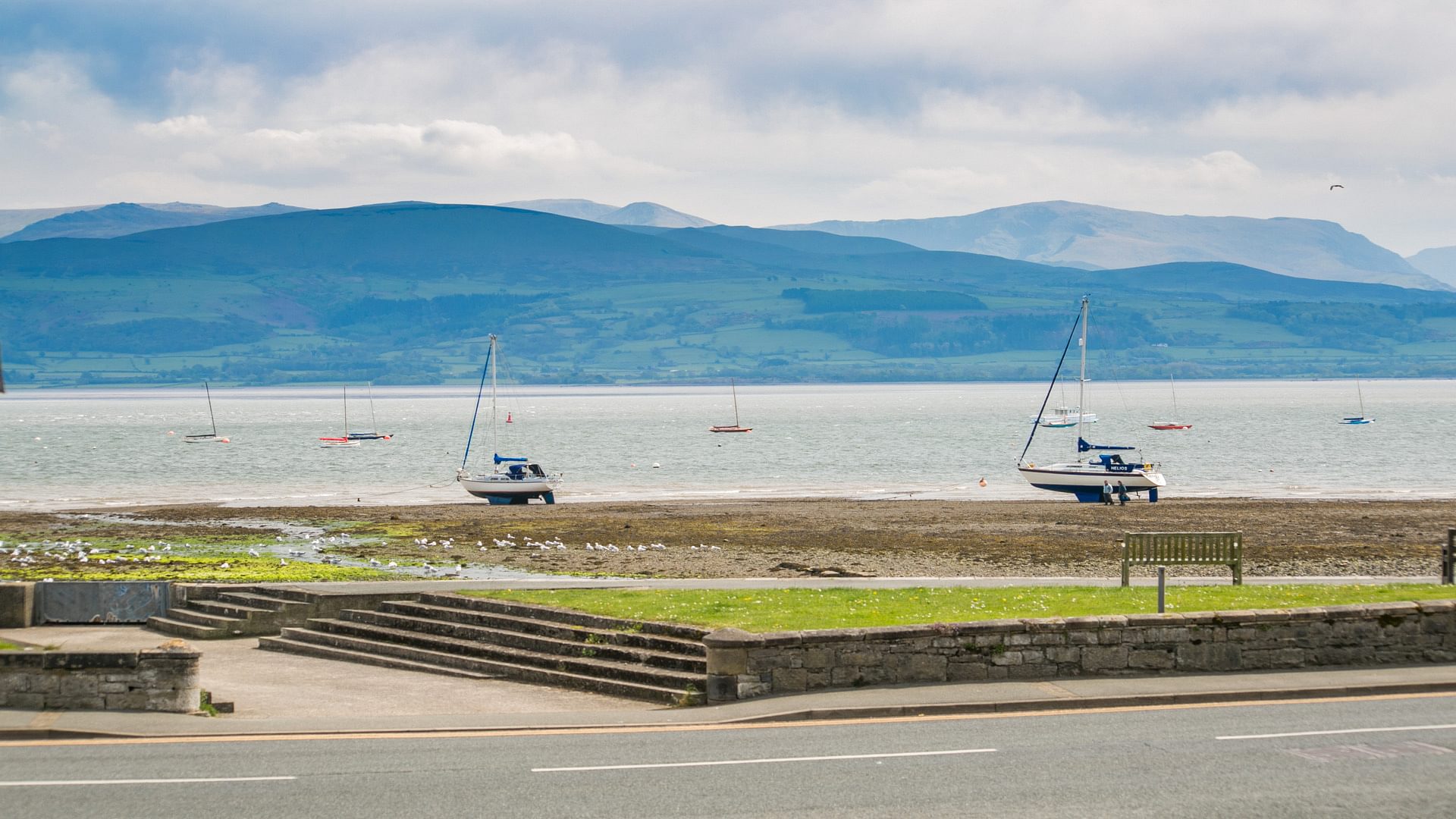 Porth Hir Townsend Beaumaris Anglesey LL588 BH Menai strait 1920x1080