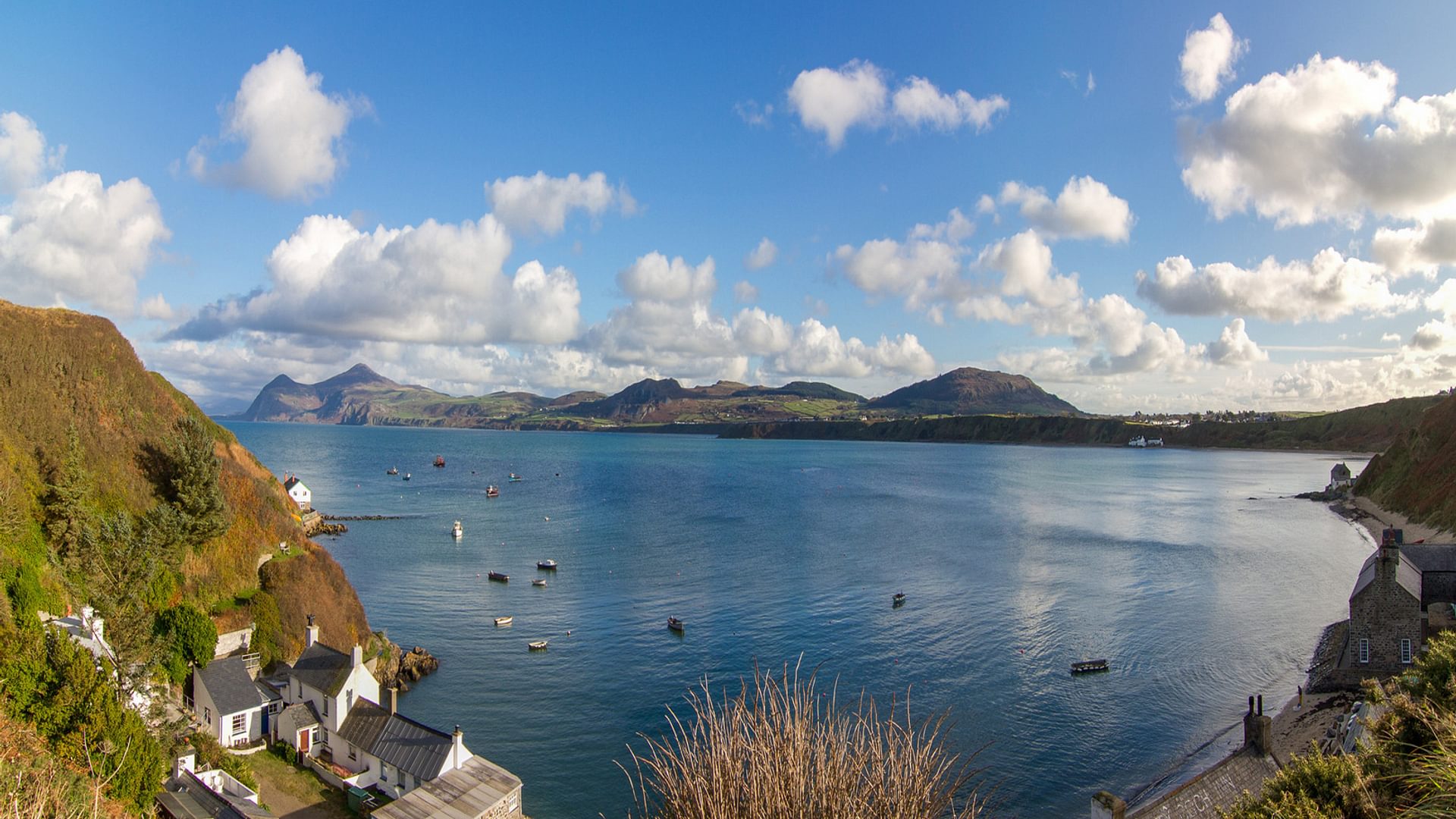 Porthdinllaen Morfa Nefyn Pwllheli Gwynedd LL53 6 DB 1620x1080 Copy