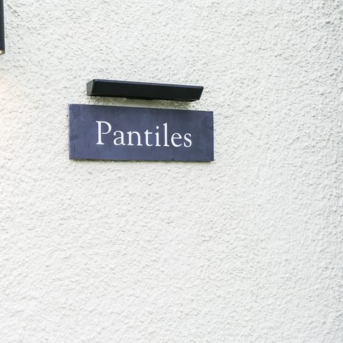 Pantiles Station Road Rhosneigr Anglesey LL645 QP sign 1920x1080