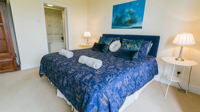 Penrhyn Halen Bodorgan Anglesey LL62 5 LS blue bedroom 1920x1080