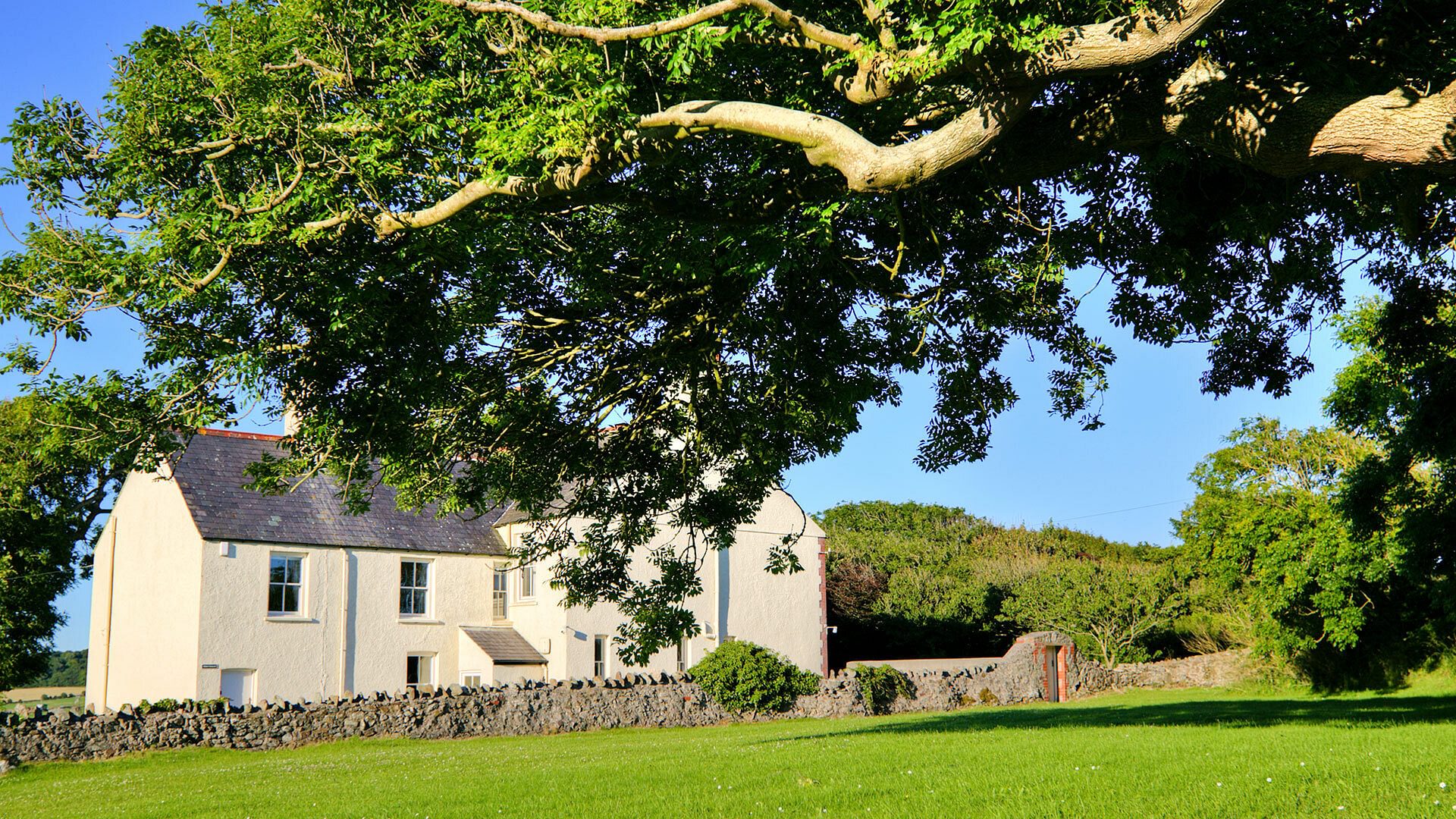 Penrhyn Halen Bodorgan Anglesey exterior view 2 1920x1080