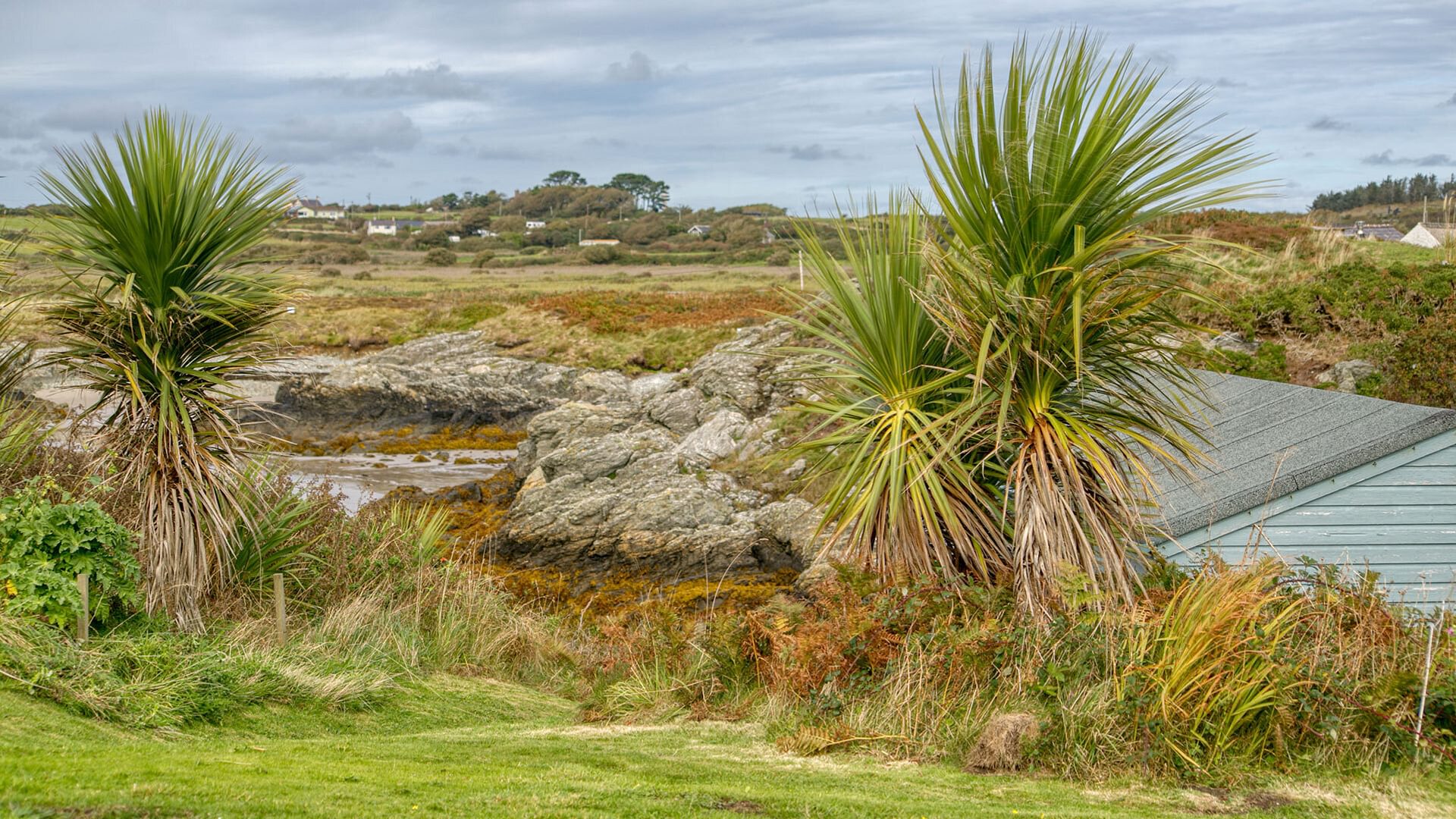 Plas Esgob Rhoscolyn Anglesey sea view 2 1920x1080