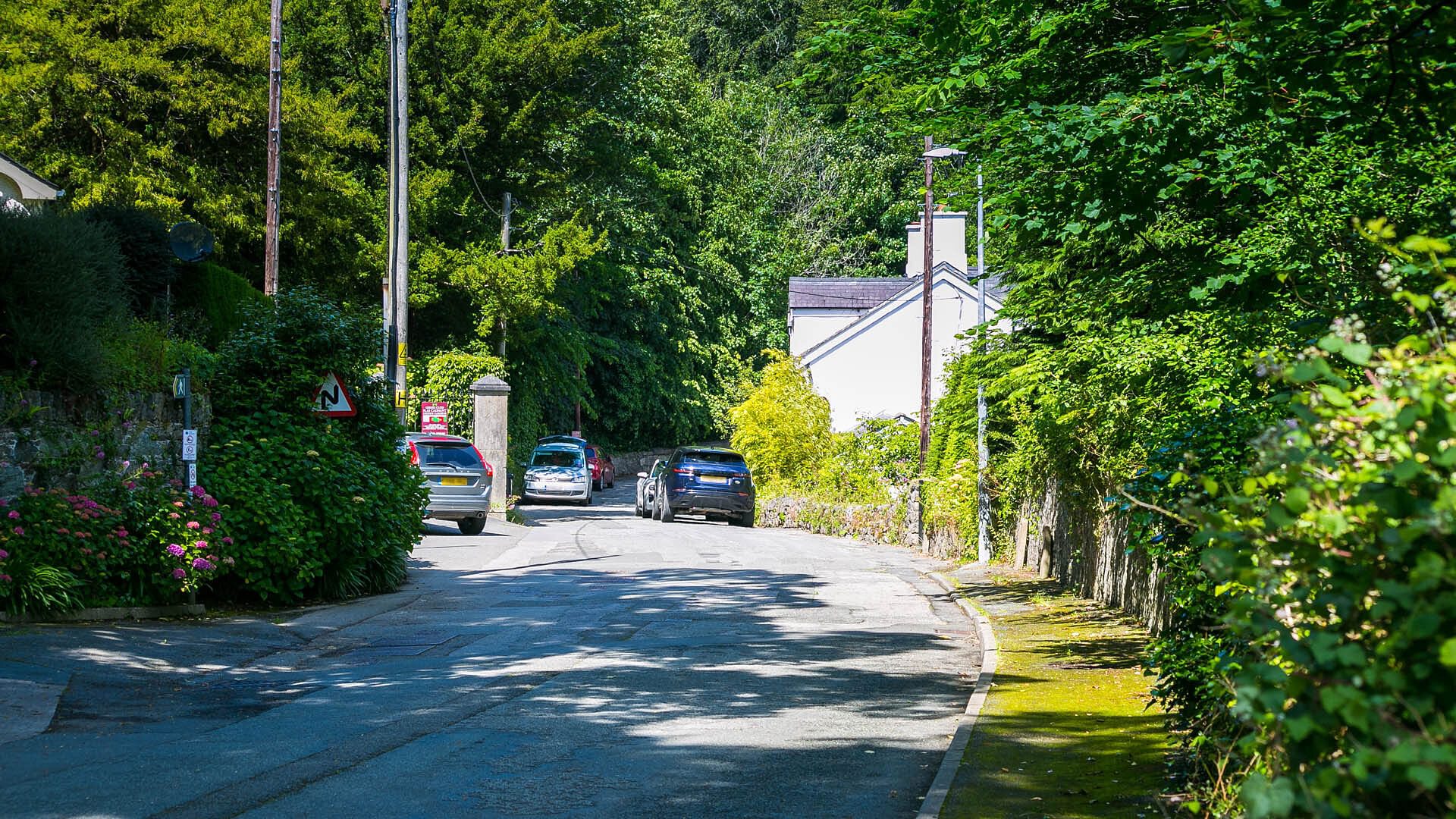 The Moorings Menai Bridge Anglesey plas cadnant entrance 1920x1080