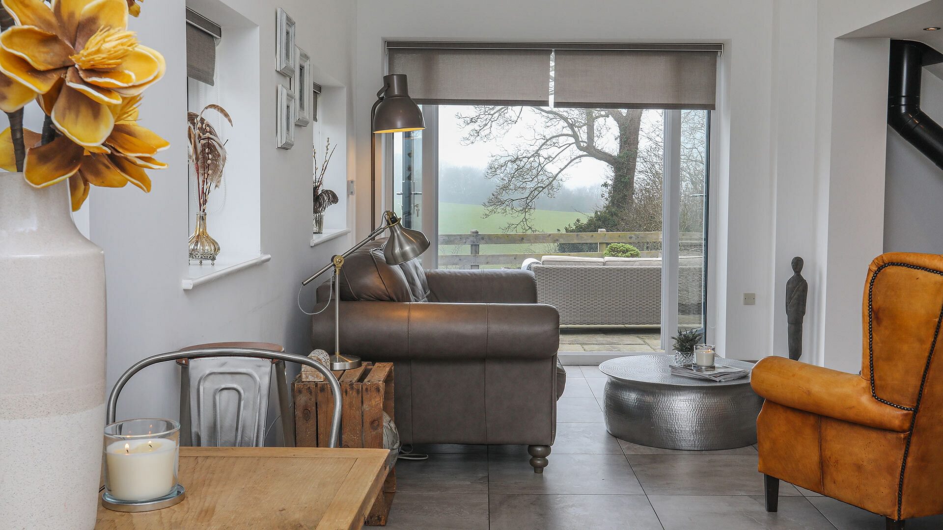 The Old Piggery Denbigh Denbighshire kitchen to sitting area 1920x1080