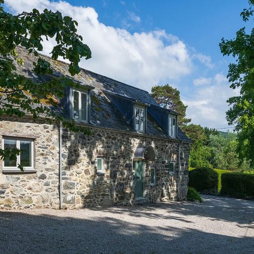 The Old Barn Eglwysbach Conwy front of cottage 3 1920x1080