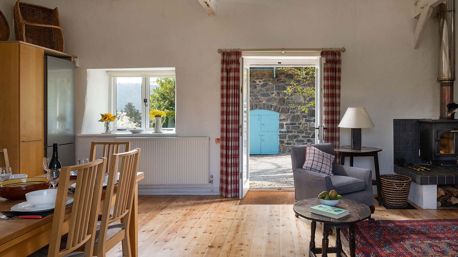 The Old Barn Eglwysbach Conwy kitchen view 2 1920x1080