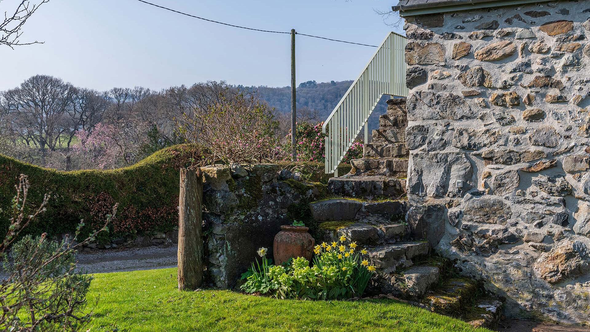 The Old Barn Eglwysbach Conwy outside 12 1920x1080