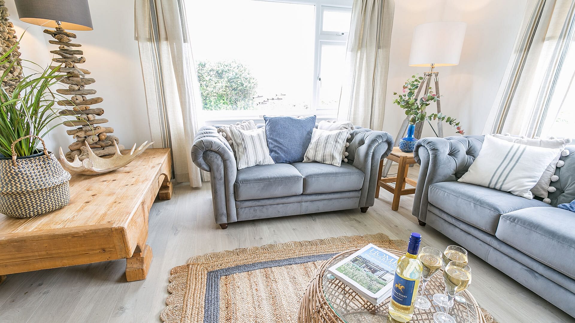 Tideaway Trearddur Bay Anglesey living room 1920x1080