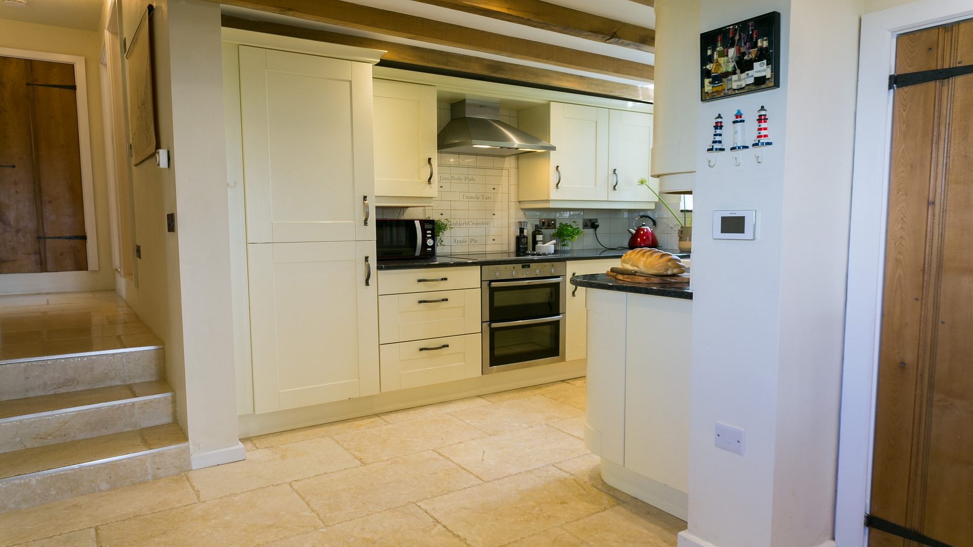 Tir a Mor Nefyn Pwllheli Gwynedd LL536 LN kitchen stairs 1920x1080