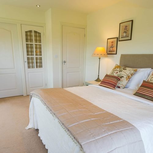 Ty Gwair Pentraeth Anglesey main bedroom 2 1920x1080