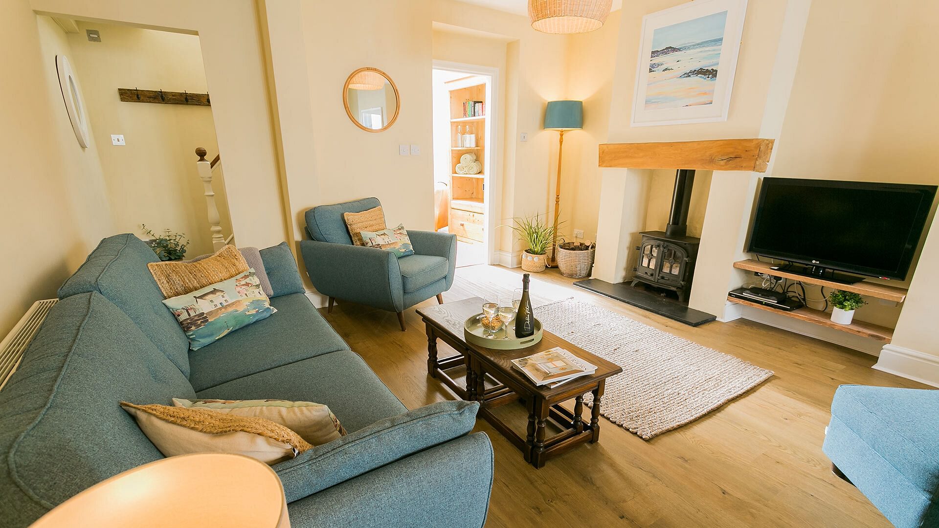 Ty Medi Beaumaris Anglesey sitting room 5 1920x1080