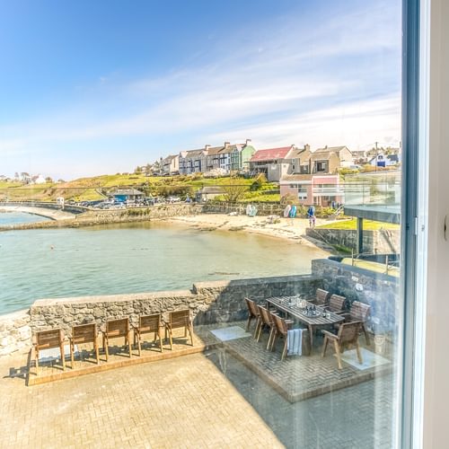 Ty lawr 21 Beach Road Cemaes Bay LL670 ES bedroom view 1920x1080