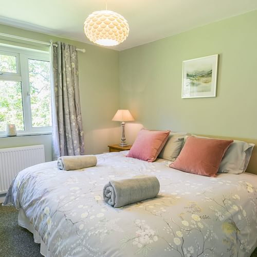 Tyn Llidiart Bodorgan Anglesey main bedroom 1920x1080