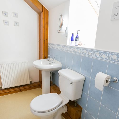 Y Stabal Church Bay Anglesey bathroom 7 1920x1080