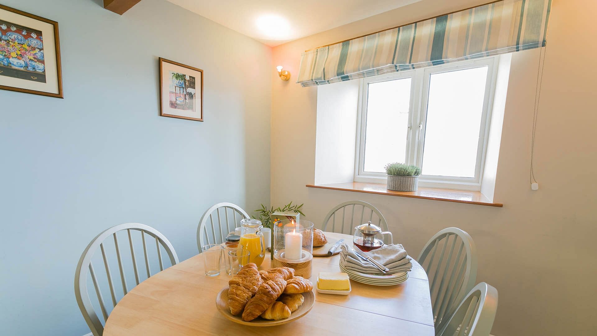 Y Stabal Church Bay Anglesey dining area 1920x1080