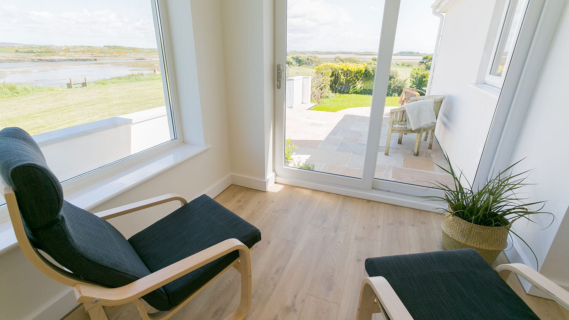 Ynys Las Rhoscolyn Anglesey view out from living area 2 1920x1080