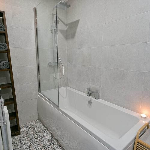 Boltholes and hideaways Beau Townhouse twin bathroom